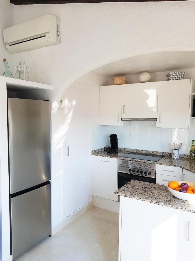 Neu Renovierte Villa Mit Privatem Pool Fusslaeufig Zum Meer Benissa Exteriör bild